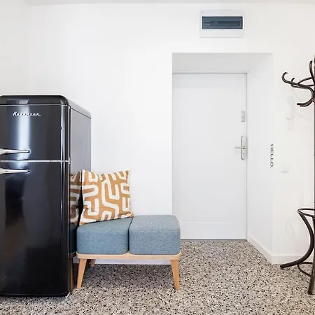 Apartment Sea & - *